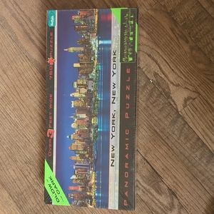 NWT New York glow in the dark panoramic puzzle